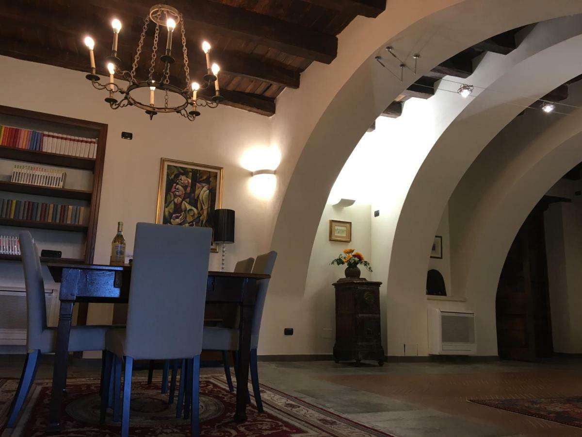 Отель Il Palazzotto Изерния Экстерьер фото